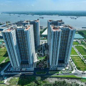 q7-saigon-riverside-complex